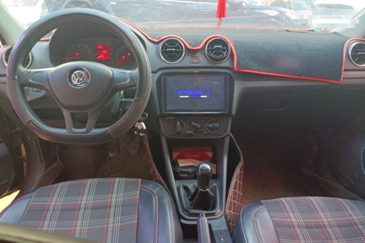 Used Volkswagen Jetta 2017 1.5L Manual Fashion Edition