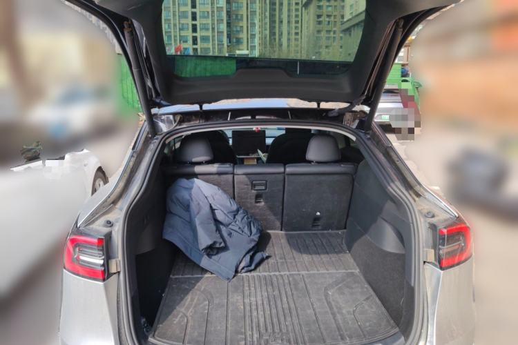 Used Tesla Model Y 2022 Rear-Wheel-Drive Version