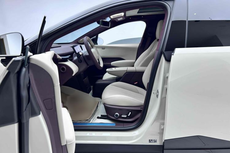 Used Zeekr X 2025 5-Seater Rear-Drive Version Interior 1