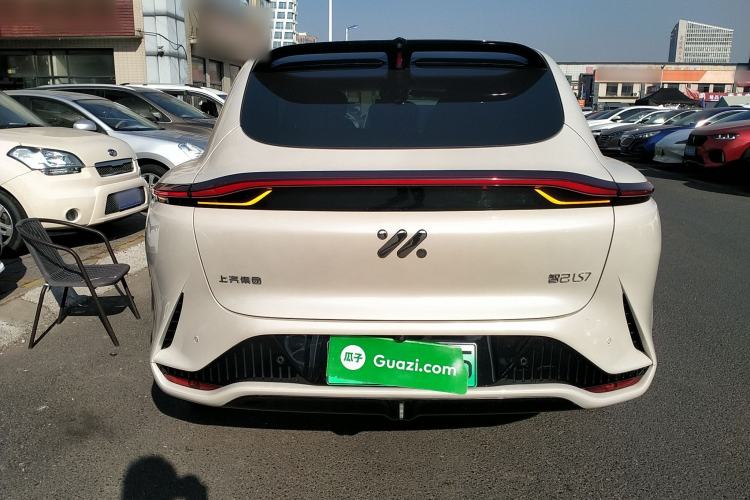 Used IM LS7 2023 90 kWh Elite Rear-Drive Version