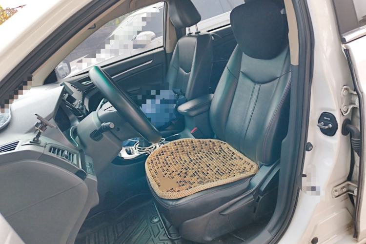 Used BYD e5 2018 450 Smart Connect Enjoyment Version
