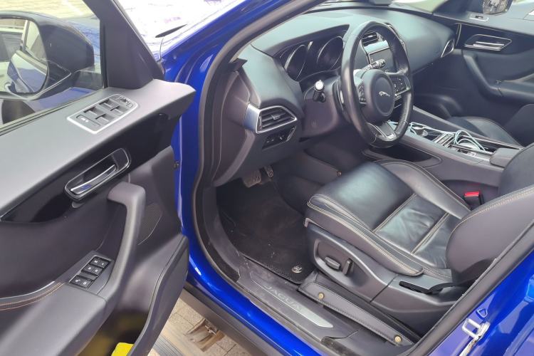 Used Jaguar F-PACE 2018 2.0T Four-Wheel Drive Urban Luxury Edition
