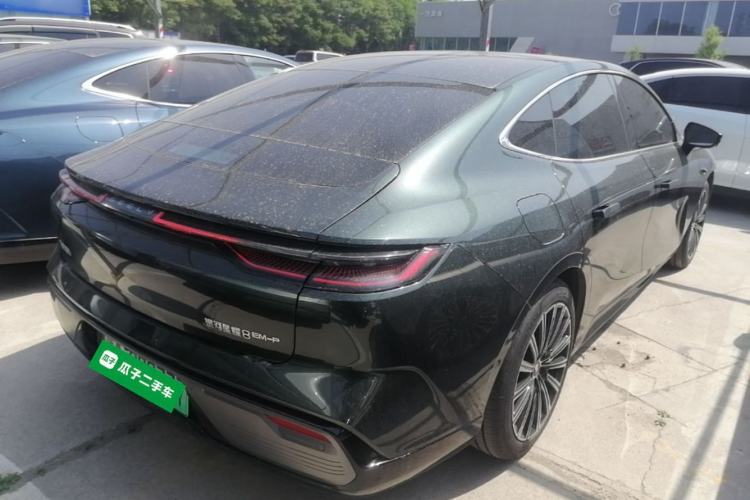 Used Geely Galaxy 8 2025 130km EM-P Starship Edition
