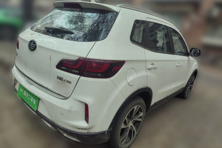 Used Bestune X40 2019 1.6L Manual Luxury Edition China VI
