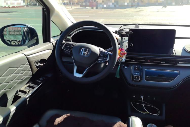 Used Honda Elysion 2022 2.0L eHEV Luxury Edition Steering Wheel