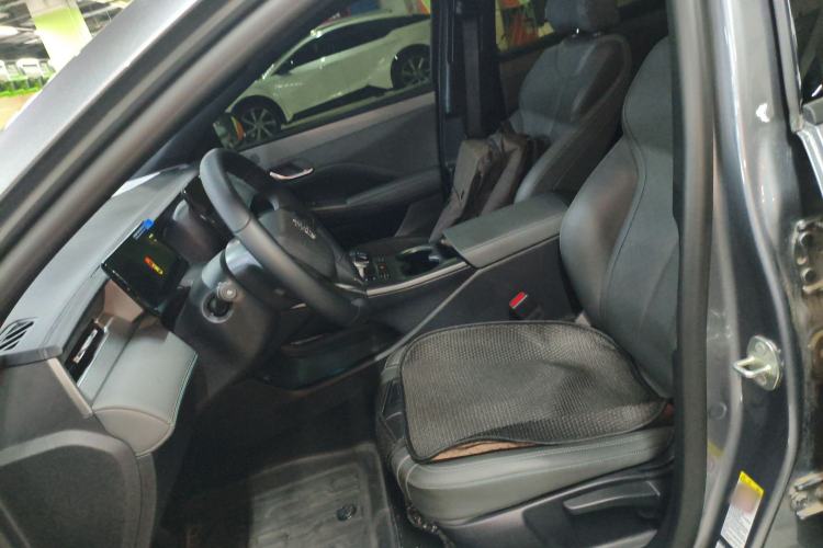 Used BYD Qin PLUS 2025 DM-i Smart Drive 55KM Leading Model
