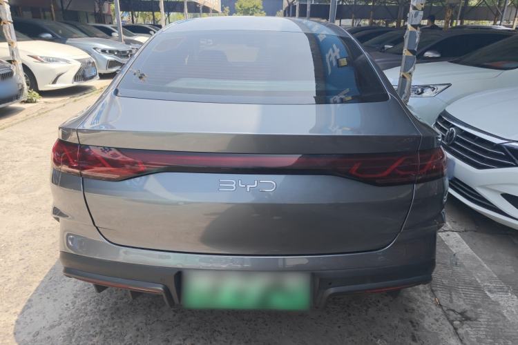 Used BYD Qin L 2024 DM-i 80KM Leading Model
