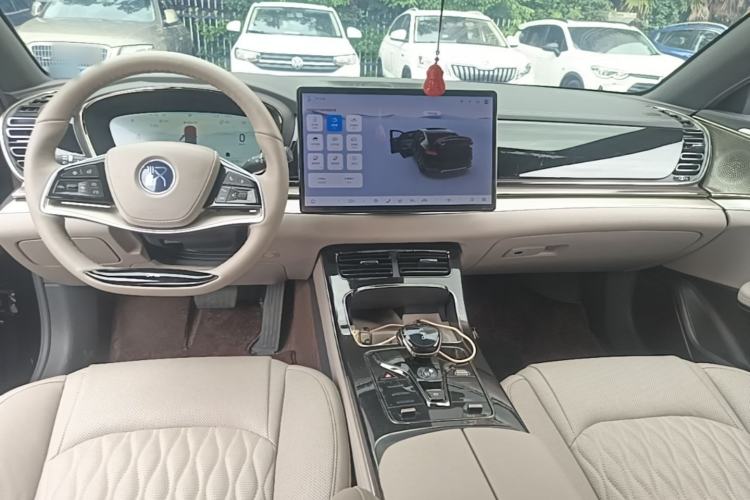 Used BYD Han 2024 EV Glory Edition 605KM Front-Wheel-Drive Premium Model