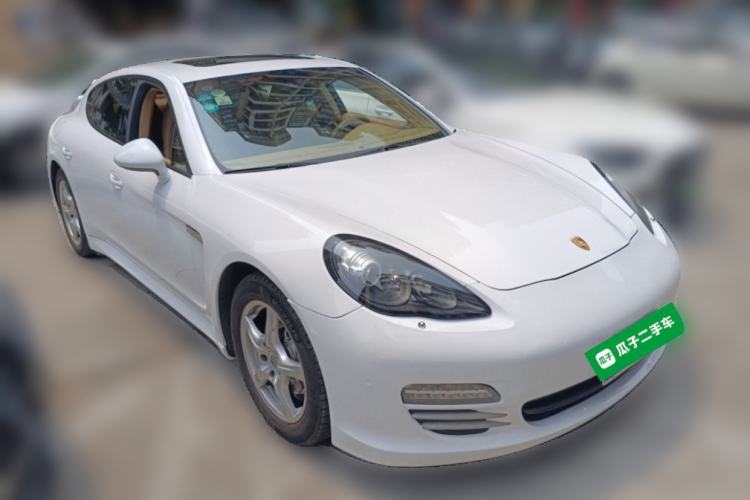 Used Porsche Panamera 2010 Panamera 3.6L Front Right 45 Deg