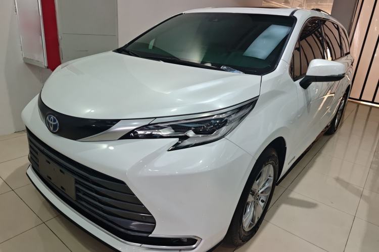 Used Toyota SIENNA 2021 2.5L Hybrid Premium Edition
