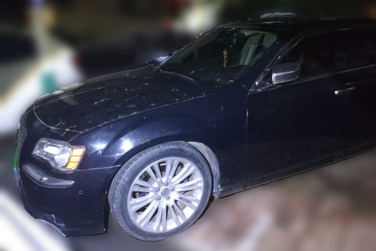 Used Chrysler 300C 2014 3.0L Excellence Edition