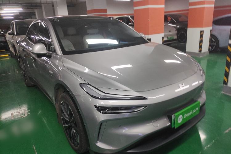 Used ONVO L60 2024 60 kWh Rear-Drive Version