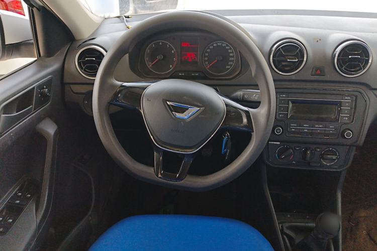 Used Jetta VA3 2019 1.5L Manual Entry-Level Version Steering Wheel