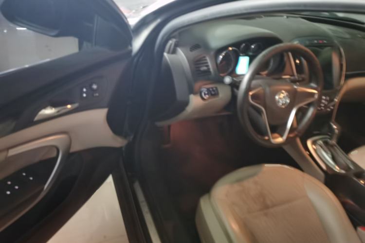 Used Buick Regal 2014 2.0L Leading Fashion Edition Driver Seat
