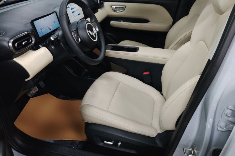 Used Wuling Bingo PLUS 2024 510 km Flagship Edition Four-Seater Version
