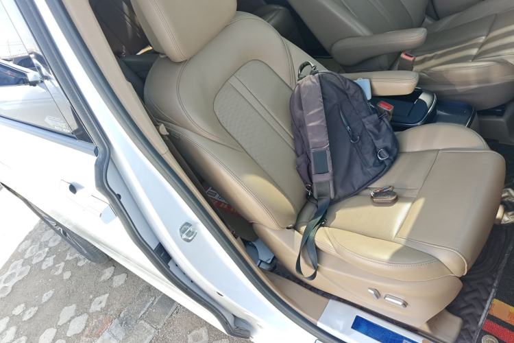 Used Buick GL8 2020 ES Land Cruiser 653T Luxury Model