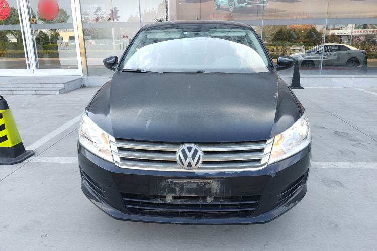 Used Volkswagen Santana 2015 1.4L Manual Fashion Edition Front