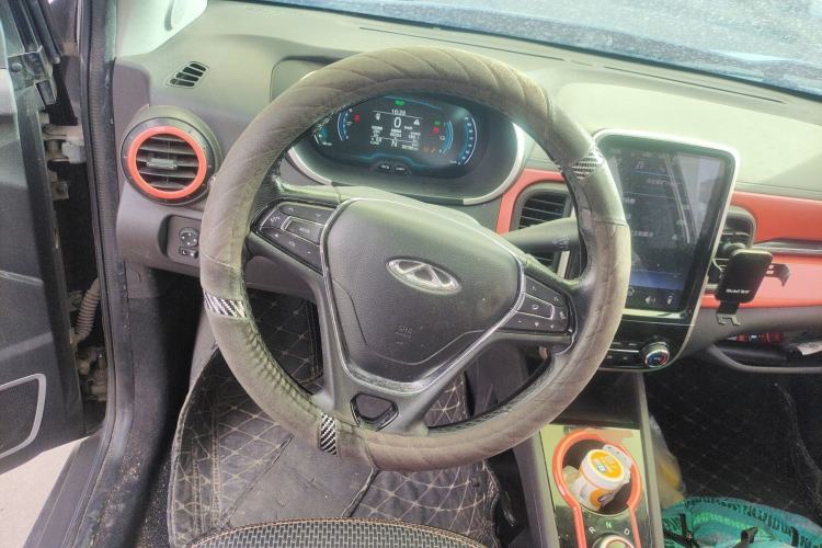 Used Chery QQ Little Ant 2019 4-Seater Smart Luxe Version 30.6 kWh Steering Wheel