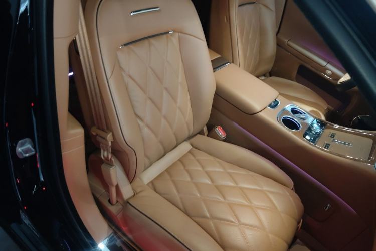 Used Hima S800 2025 Model, Range-Extended Starlight Premium Edition, 5 Seats