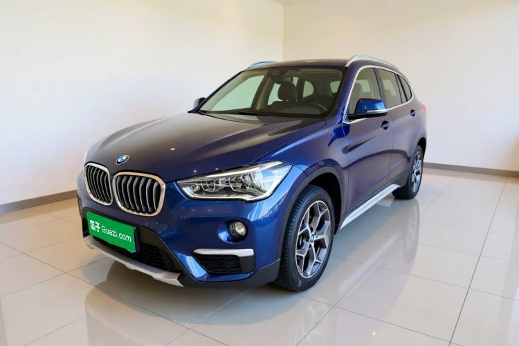 Used BMW X1 2018 sDrive18Li Luxury Model Guazi used car, China used car export, Used car for sale, Used cars, Cheapest cars for sale