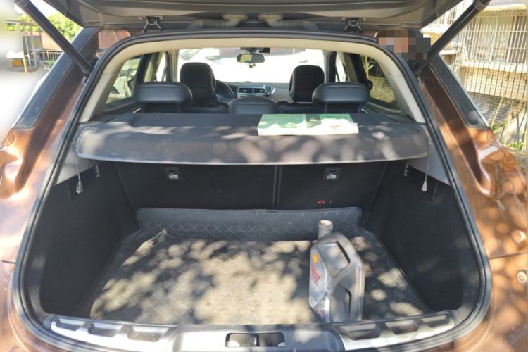 Used DS 6 2014 1.6T Luxury Edition THP160 Trunk