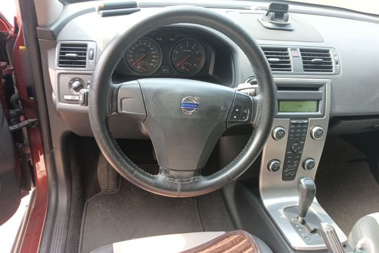 Used Volvo C30 2010 2.0 ZhiShang Version
