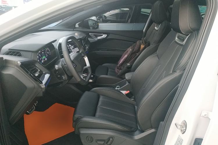 Used Audi Q4 e-tron 2024 50 e-tron quattro Creation Edition Midnight
