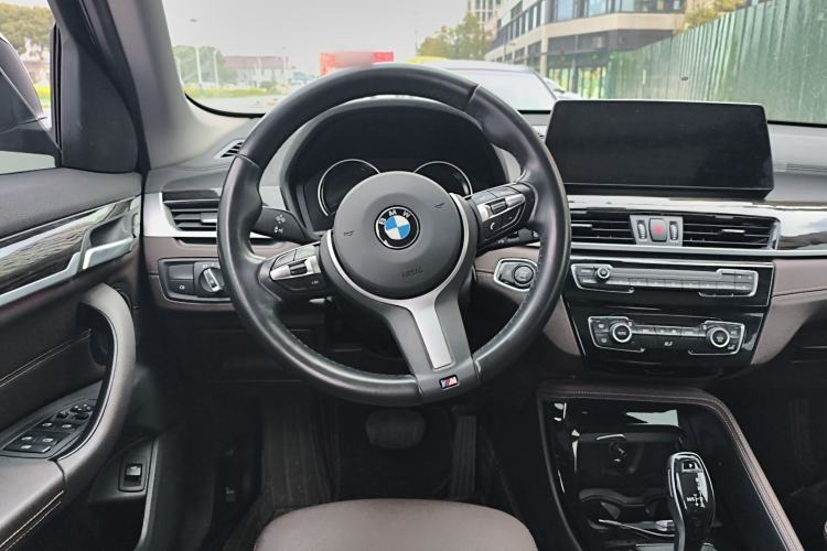 Used BMW X1 2020 xDrive25Li Luxury Edition