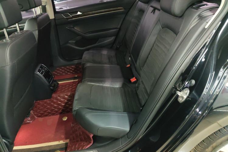 Used Volkswagen Magotan 2017 330TSI DSG Luxury Model