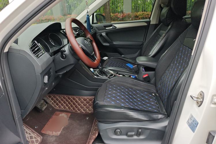 Used Volkswagen Tiguan L 2018 Revised Version 330TSI Automatic Two-Wheel Drive Comfort Edition