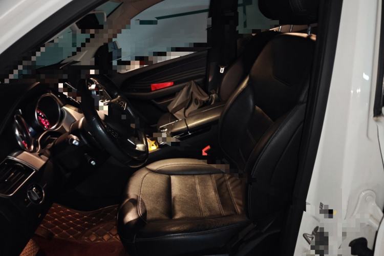 Used Mercedes-Benz GLE Coupe 2015 GLE 320 4MATIC Coupe SUV Left Front Seat