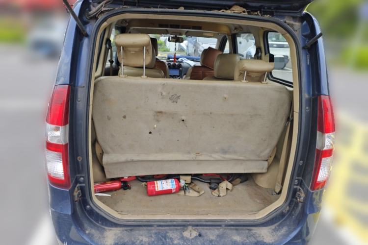 Used Wuling Hongguang 2013 1.5L Luxury Model Trunk