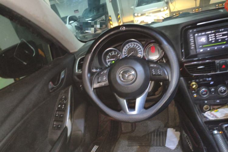 Used Mazda Atenza 2015 2.0L Blue Sky Prestige Edition Steering Wheel