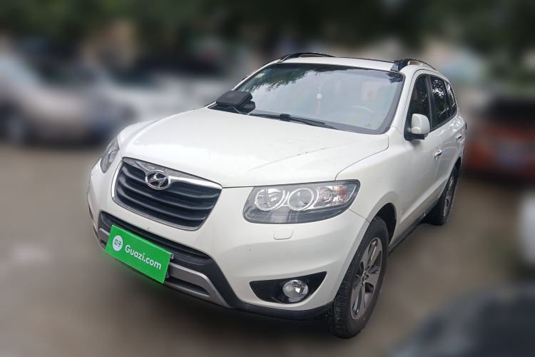 Used Hyundai Santa Fe Classic 2012 2.4 Ultimate Edition 7-Seater Four-Wheel Drive