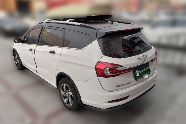 Used Baojun 310W 2018 1.5L Automatic Luxury Version China V