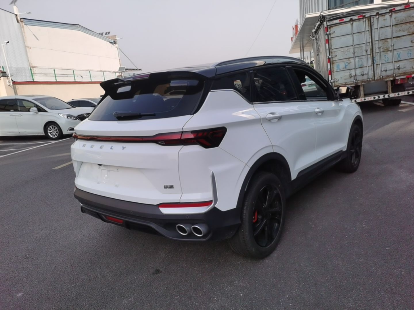 Geely Auto Coolray 2025 Bin Yue L 1.5T DCT Starlight Edition — снимка 6