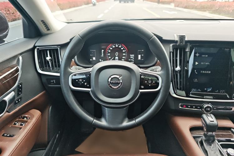 Used Volvo S90 2018 T5 Zhiyuan Edition Steering Wheel
