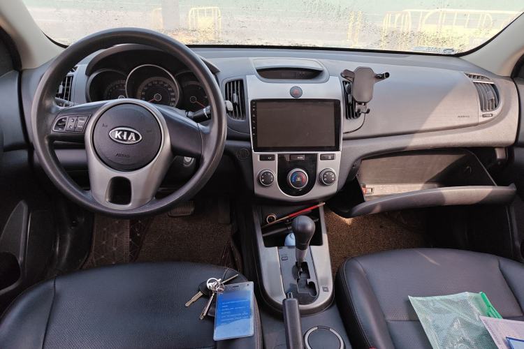 Used Kia Forte 2011 1.6L AT GL
