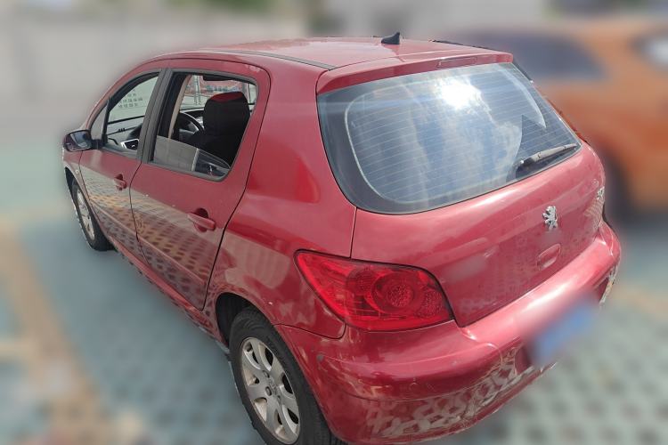 Used Peugeot 307 2008 Hatchback 1.6L Manual Deluxe Edition Rear Left 45 Deg