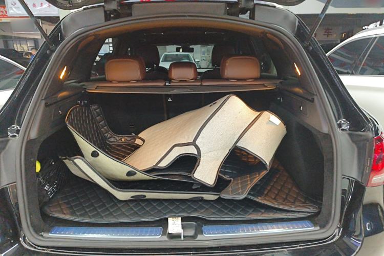 Used Mercedes-Benz GLC 2020 Facelifted GLC 260 L 4MATIC Dynamic Edition
