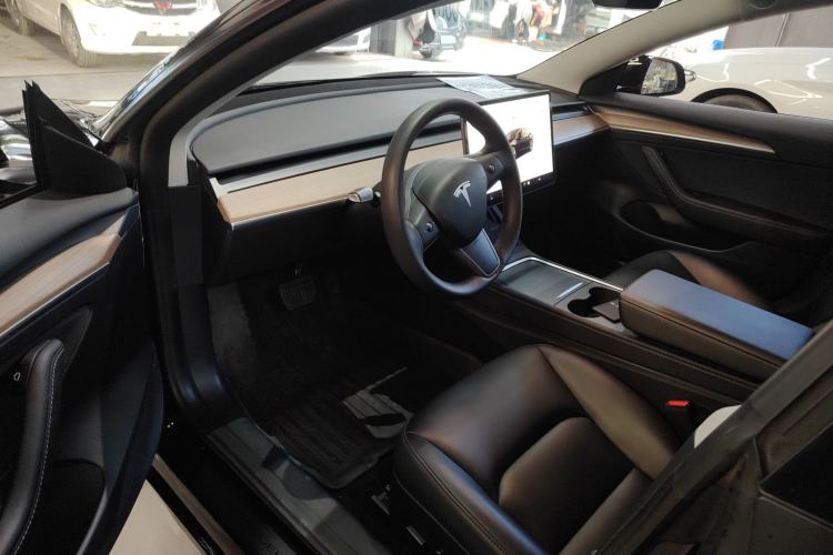 Used Tesla Model 3 2022 Rear-Wheel-Drive Version