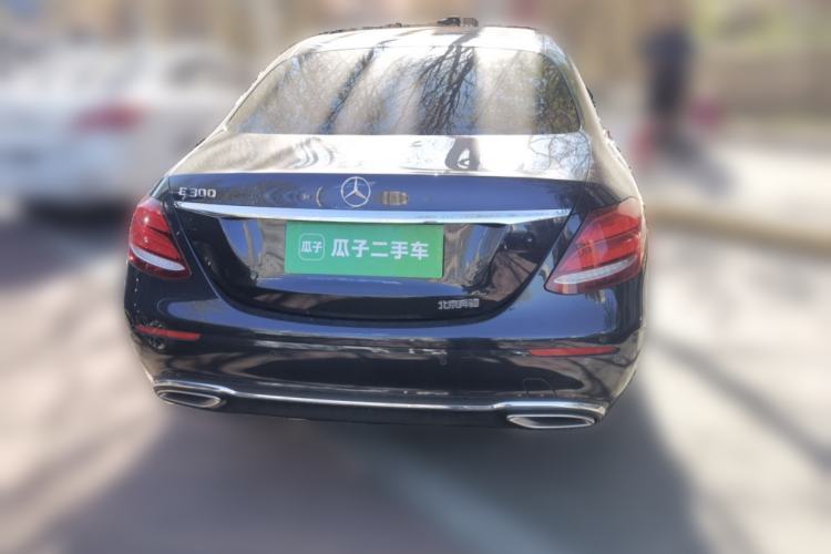 Used Mercedes-Benz E-Class 2016 E 200 L Rear