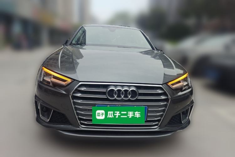 Used Audi A4L 2019 40 TFSI Fashion Edition China VI Emission Standard