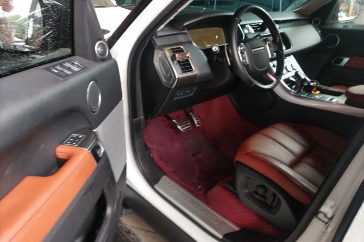 Used Land Rover Range Sport 2017 3.0 SC V6 HSE DYNAMIC Interior 3