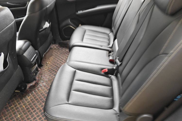 Used BYD Song MAX 2017 1.5T Automatic Smart Connect Elite 7-Seater
