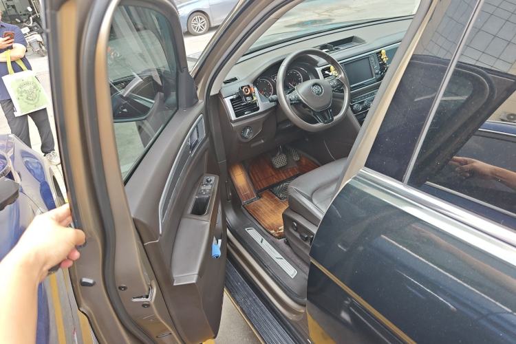 Used Volkswagen Teramont 2017 380TSI Four-Wheel Drive Luxury Edition Driver Seat