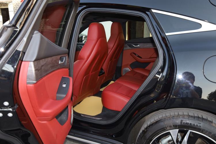 Used SERES SF5 2021 Four-Wheel Drive Freedom Expedition Edition
