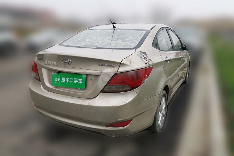 Used Hyundai Verna (older generation) 2010 Sedan 1.4L Manual Comfort GS
