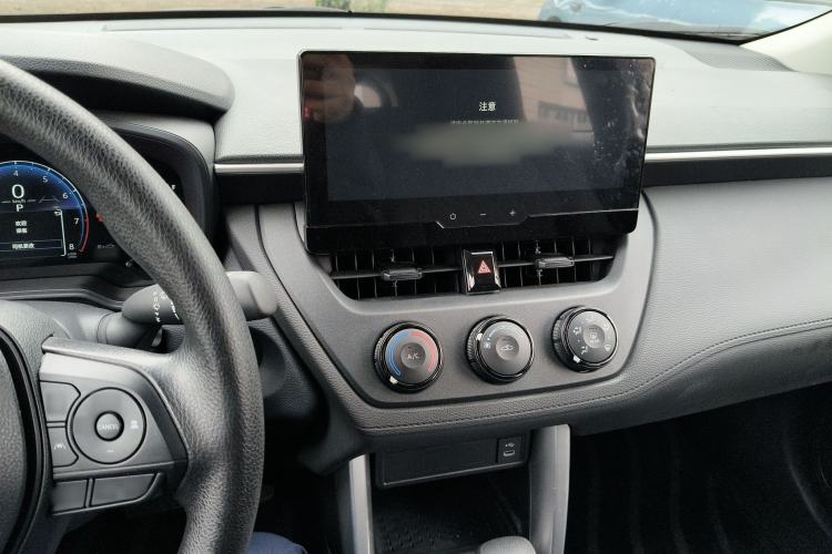 Used Toyota Corolla Cross 2024 2.0L Pioneer Edition
