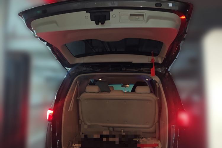 Used Buick GL8 2023 Land Executive Class Smart Enjoyment Model Trunk